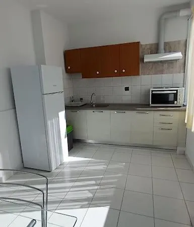 Apartment Chill Out